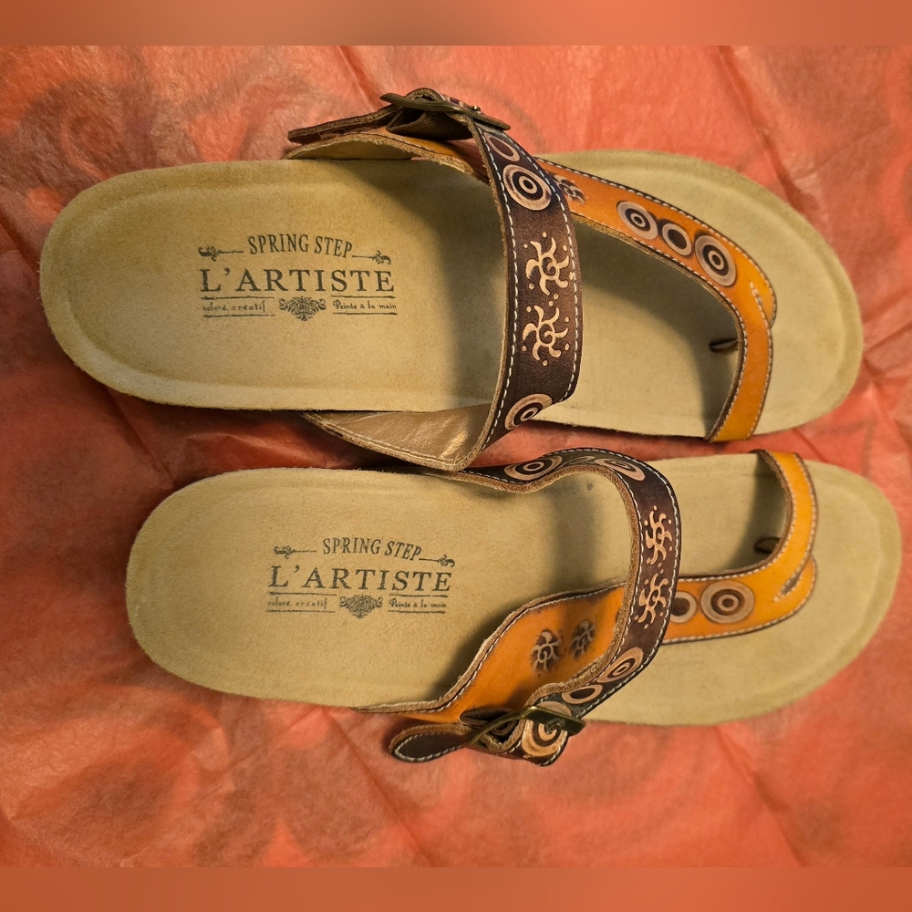L'ATISTE Brown and Orange Sandals with Vibrant Design